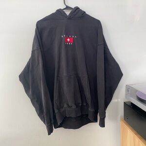 brandy melville suisse sweatshirt